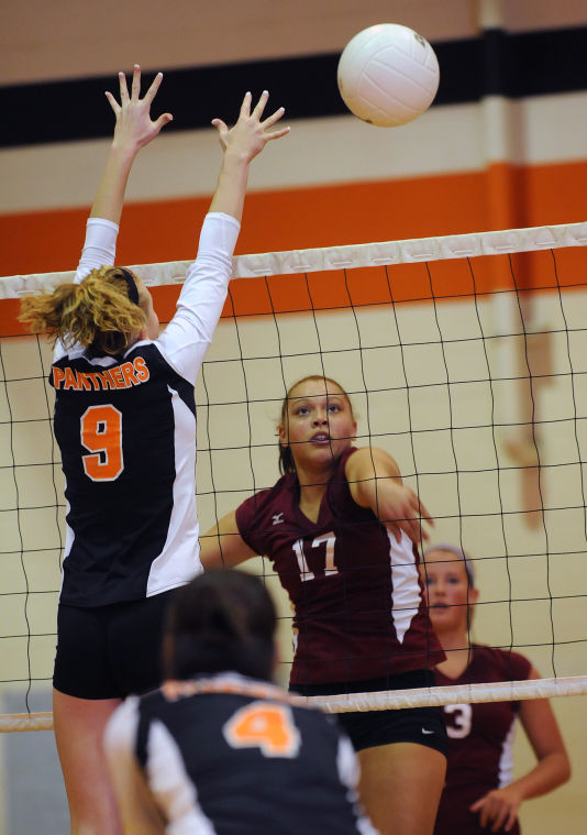 Moline powers through off night to beat UT volleyball